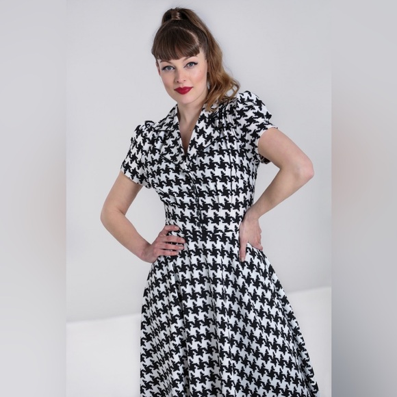 Hell Bunny Black & White Houndstooth Blake Mid Dress - Size S - NEW - Picture 3 of 15
